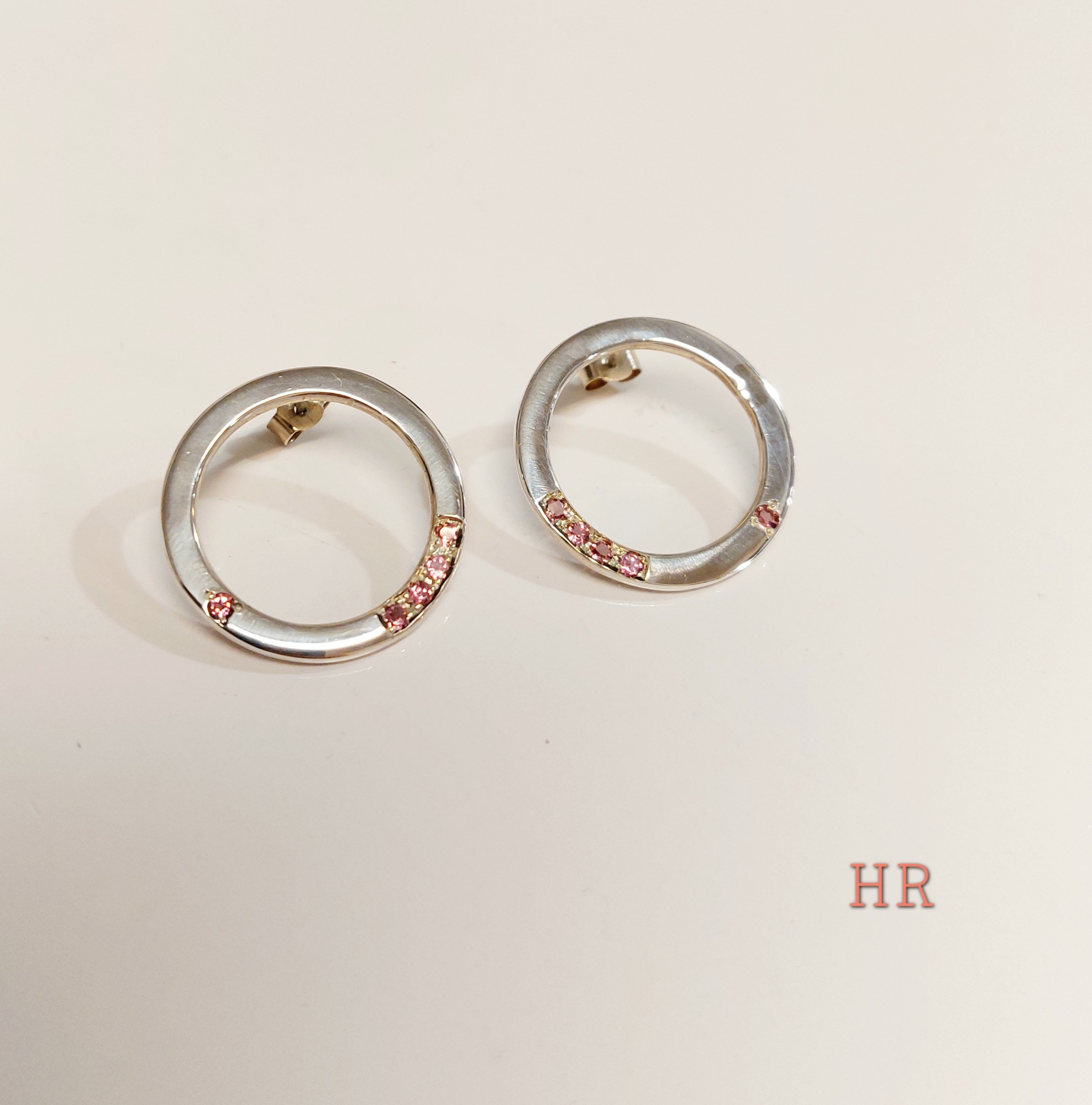 Boucles d’oreilles en argent et tourmalines Boucles d'oreilles en argent et tourmalines
