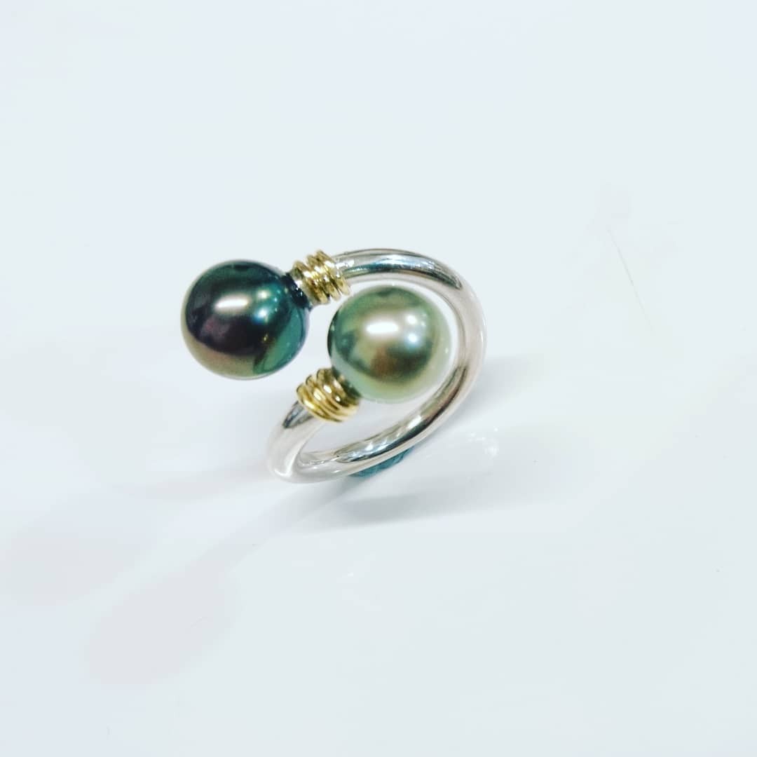 Bague argent et or, perles de Tahiti Bague argent et or, perles de Tahiti